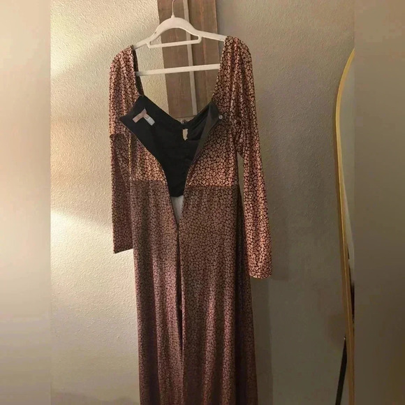 NWOT Hutch Oakley jumpsuit S peach copper floral ditsy - Picture 12 of 12